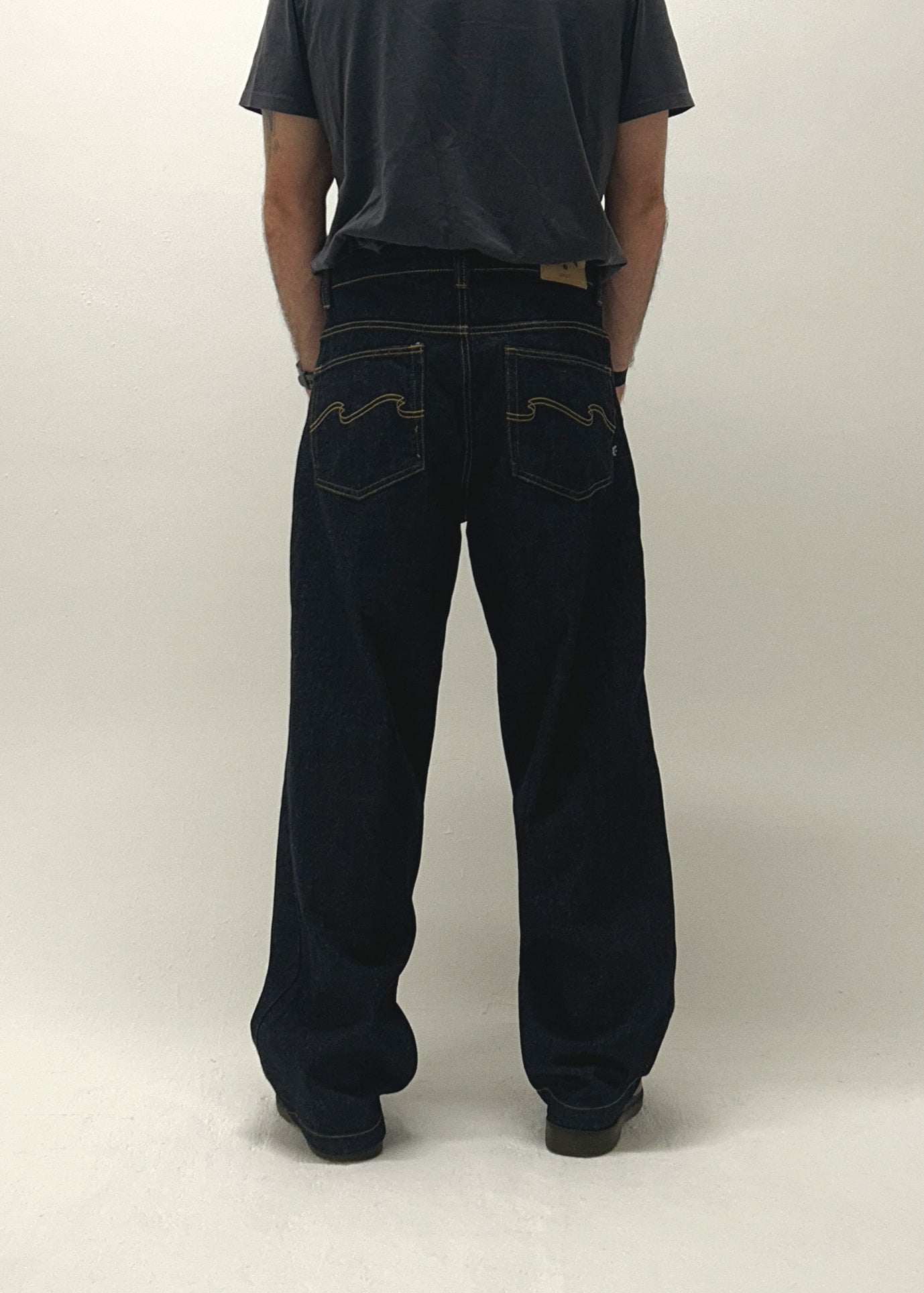 Raw Rinse Twin Fin Jean